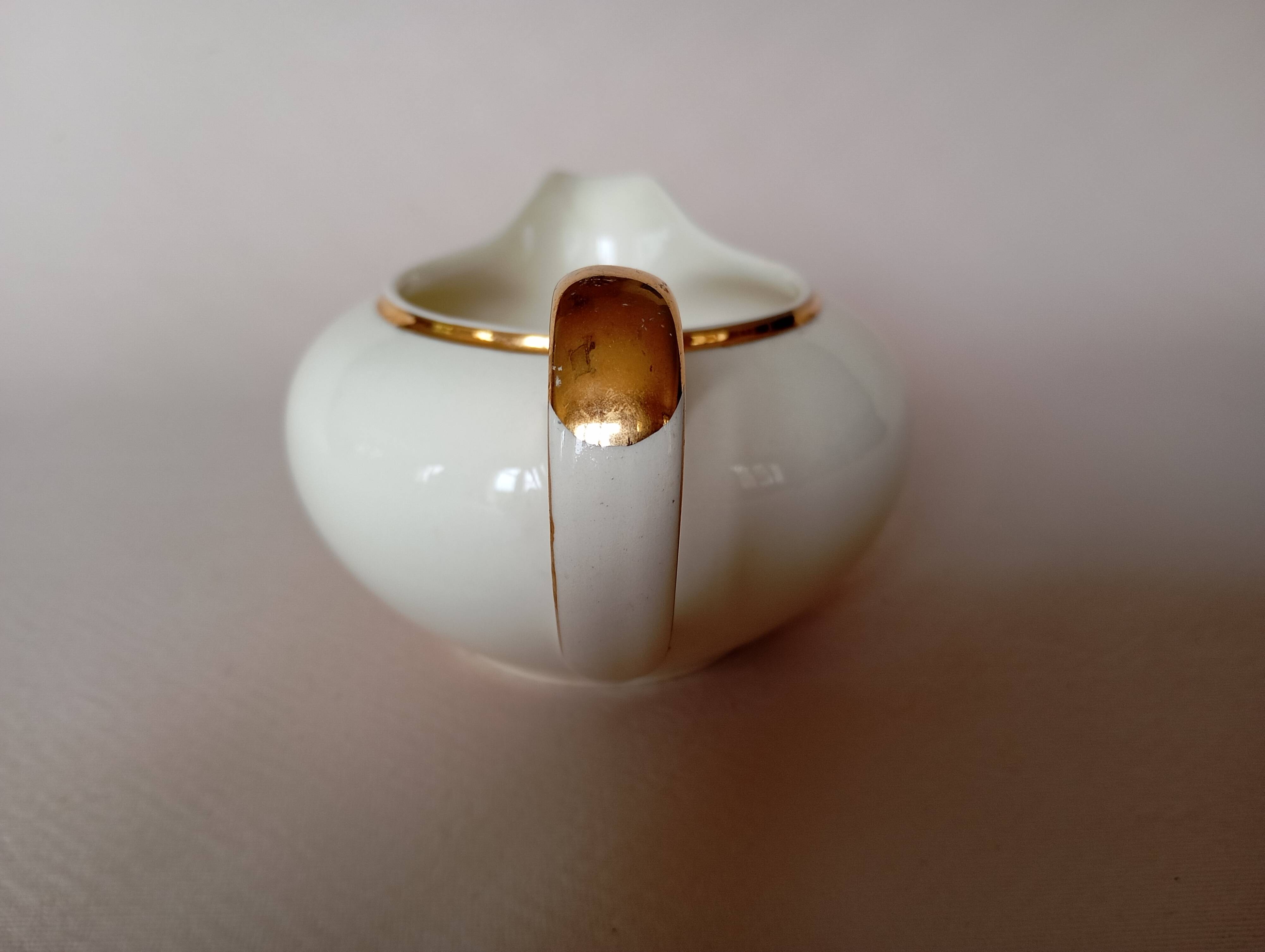 Villeroy & Boch "Biarritz" cream and sugar bowl