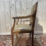 Fauteuil de bureau de style Louis XVI en cuir beige