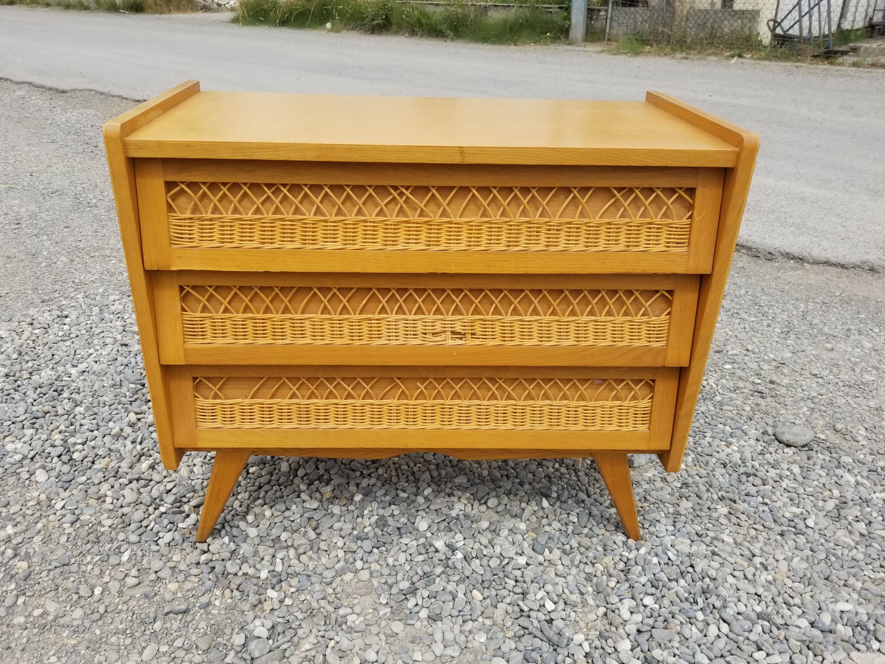 Vintage chest of drawers 3 drawers in oak and rattan - 60s