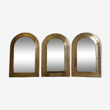 Set of three Moroccan brass mirrors in the form of arches, 43 cm