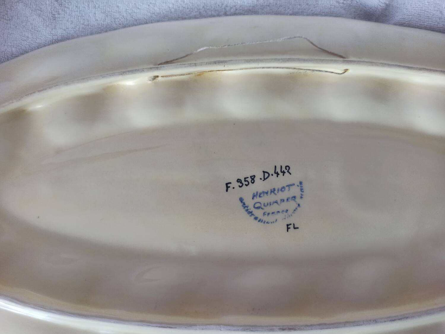 Oyster platter and 6 plates