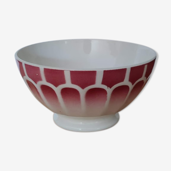 Pink faceted bowl