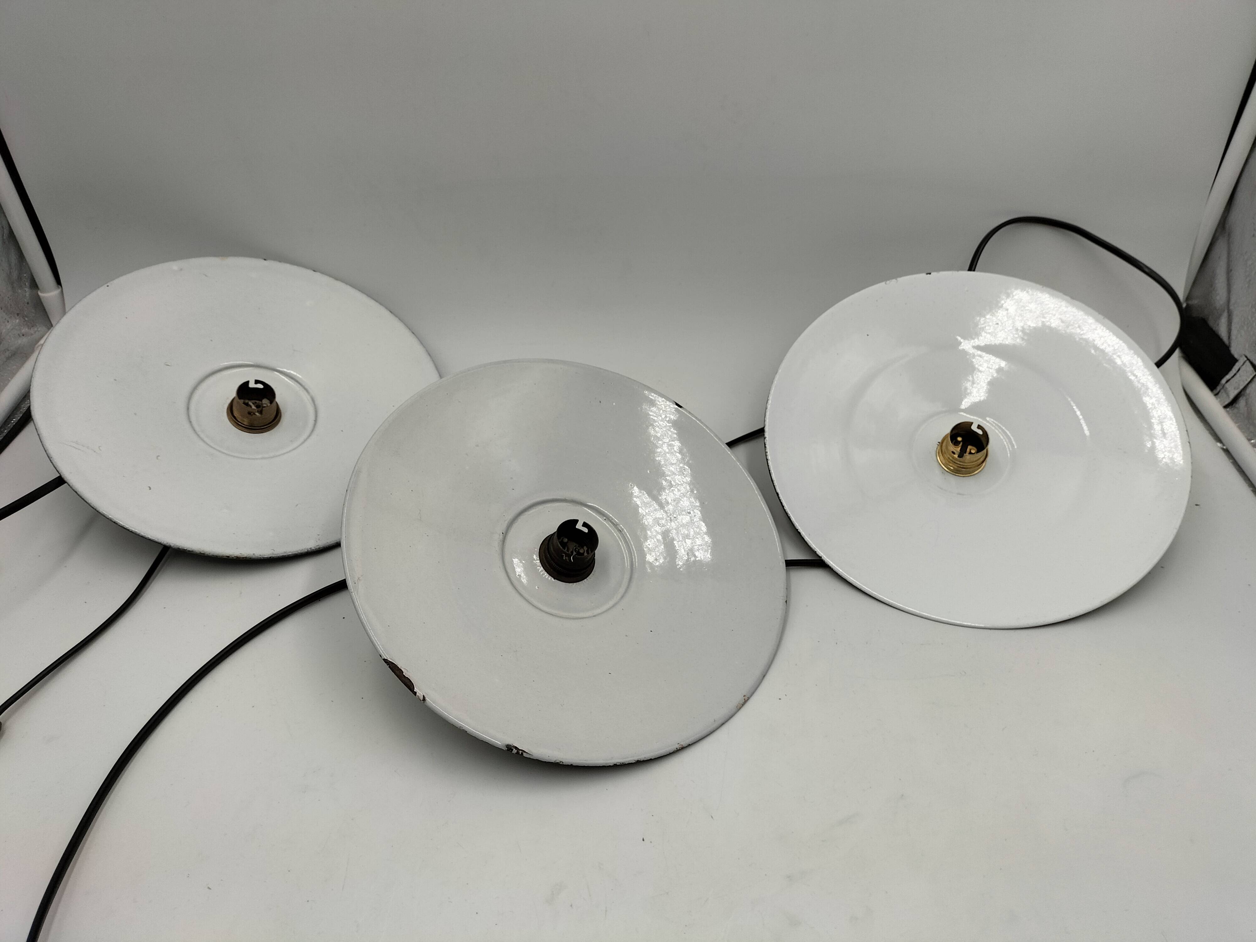 Set of 3 enameled sheet metal pendants