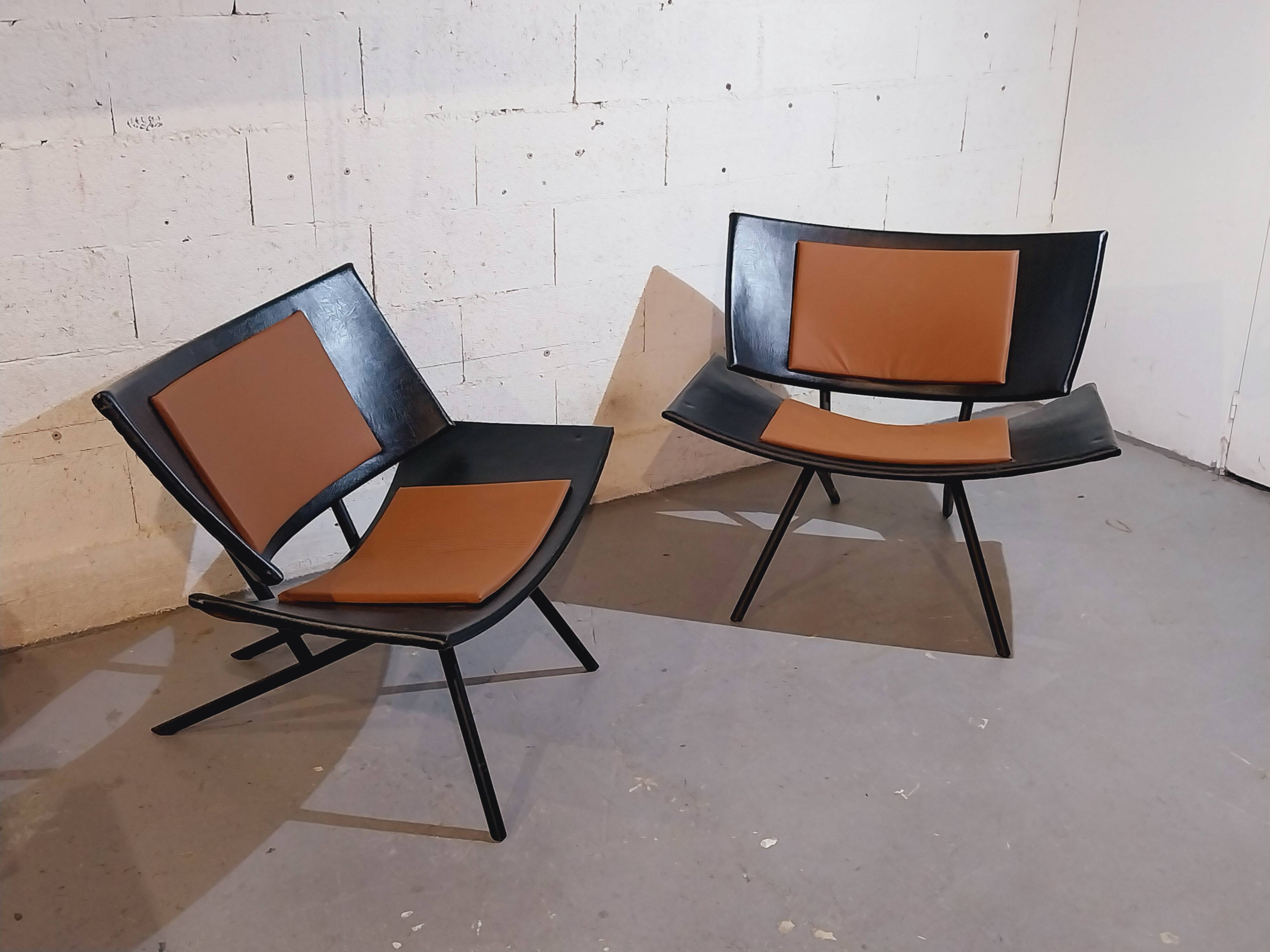 Pair of large airplane wing armchairs 1980