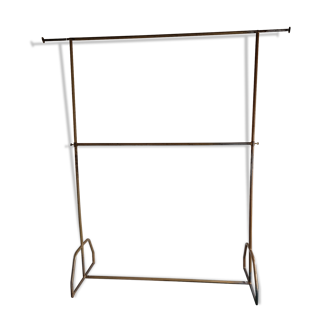 Clothes rack
