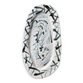 Decorative plate signed