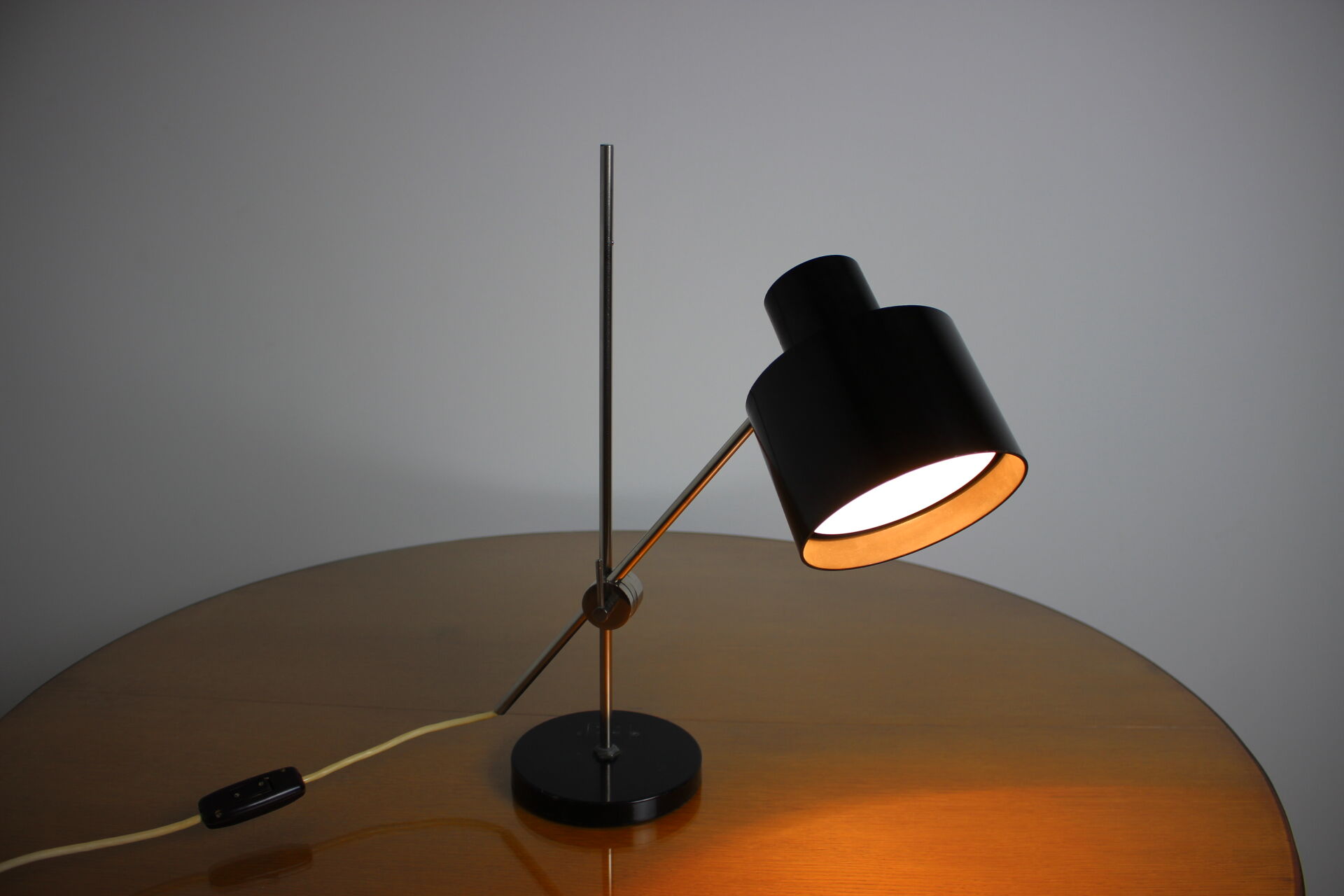 Mid-century table lamp 1970's.