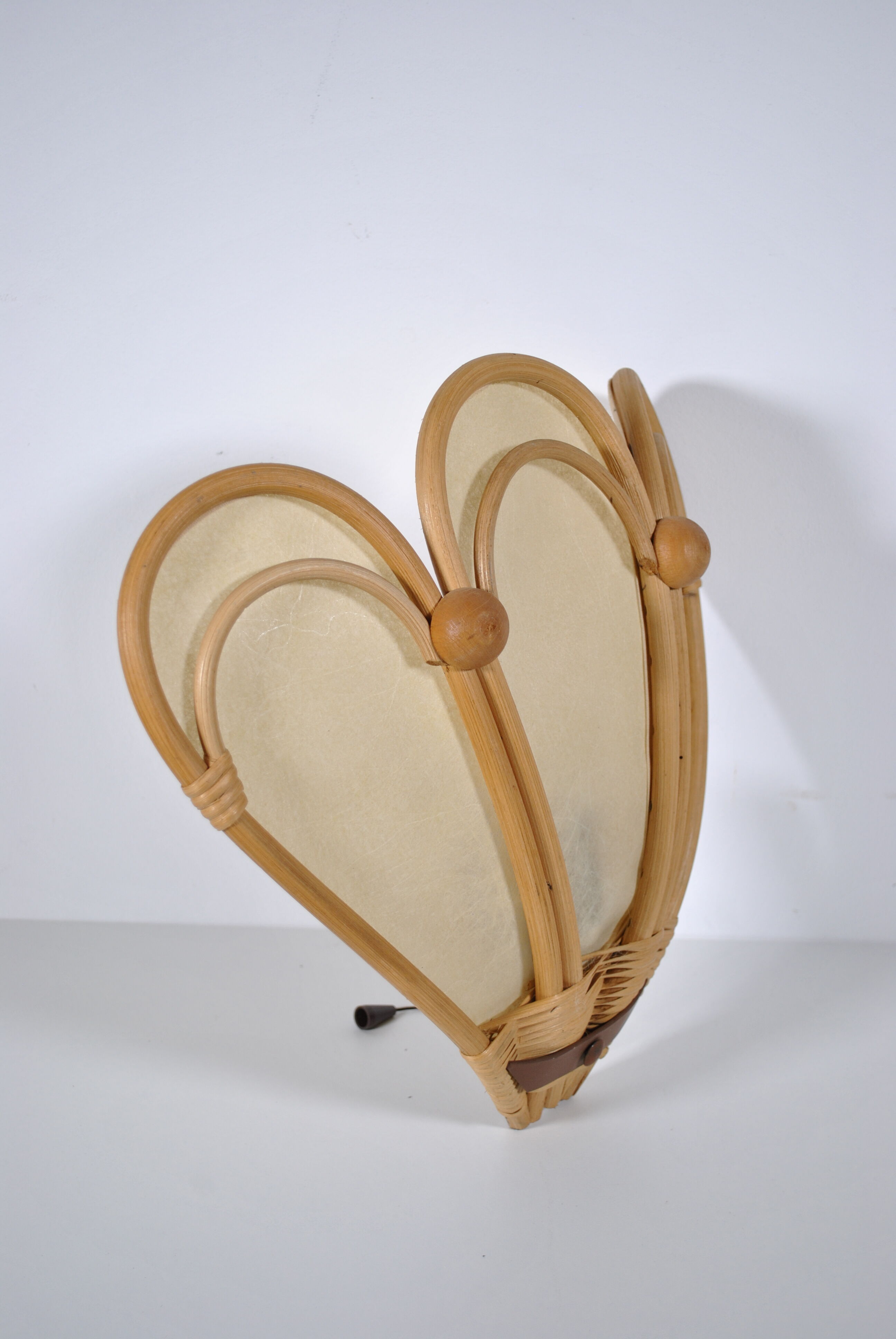 Rattan wall lamp 1970