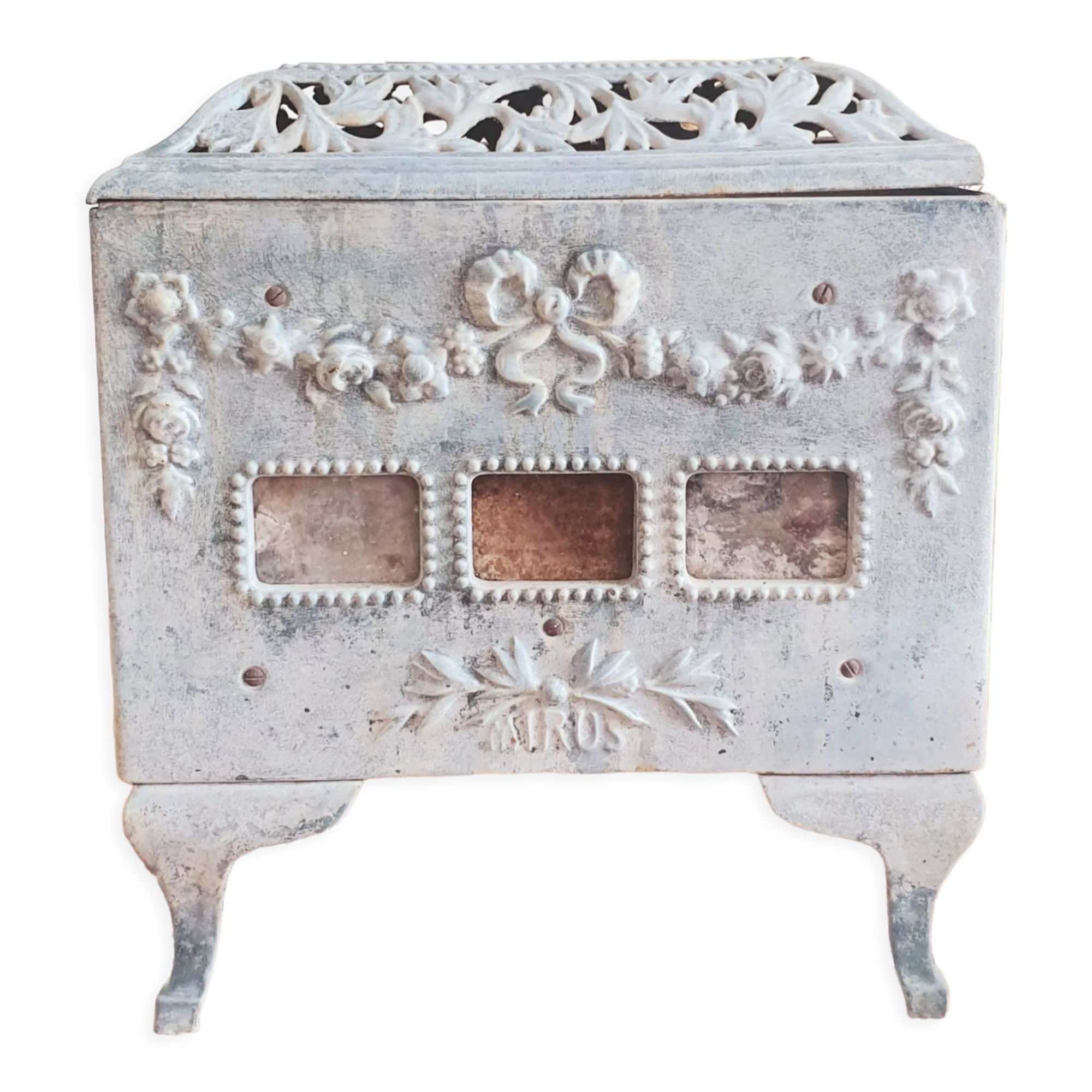 Mirus cast iron stove