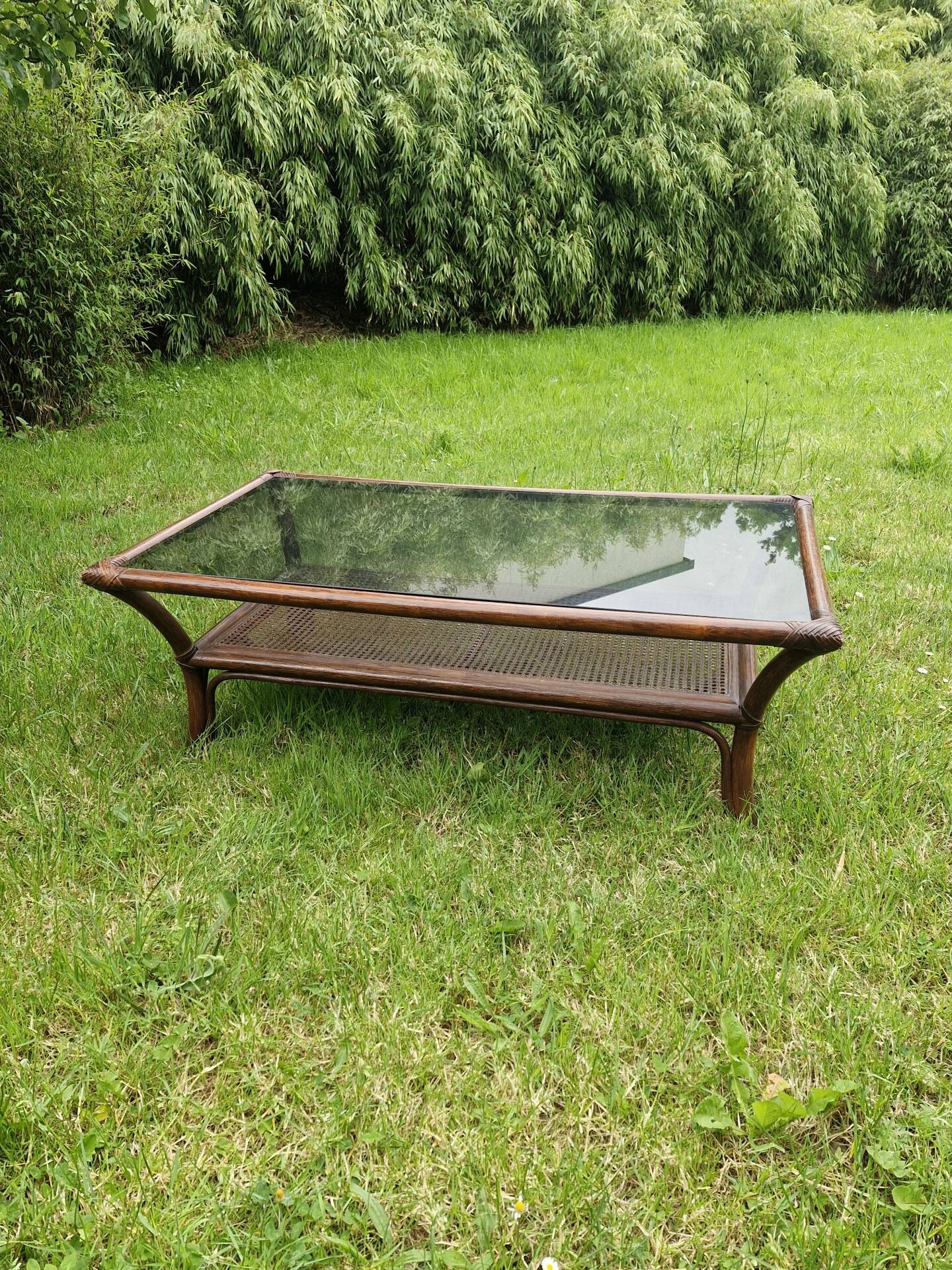 Table basse en bambou et rotin