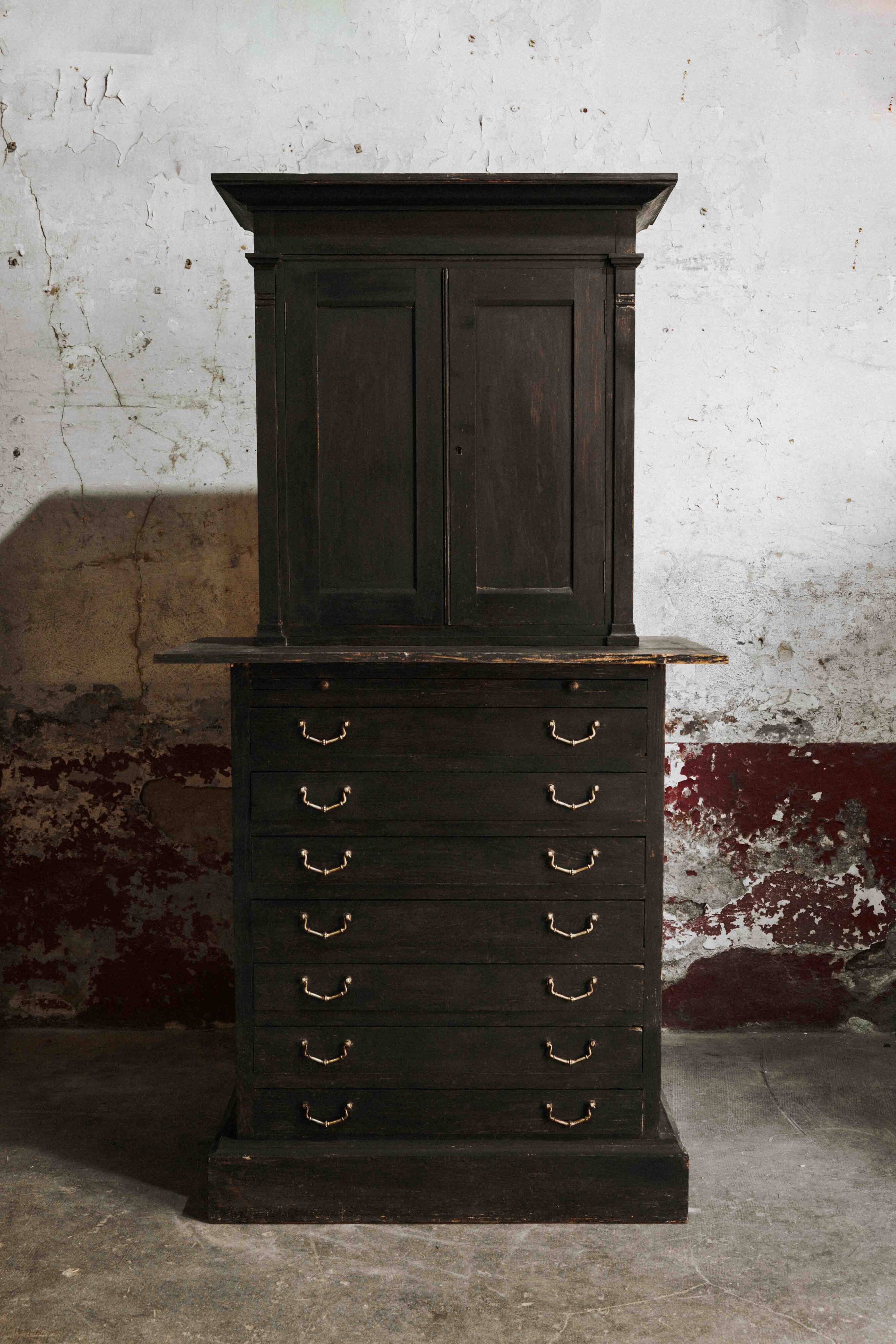 Exceptional piece of craft furniture from the Mérignargues workshop in Nîmes