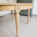 Art Deco round table