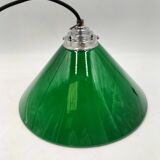 Green opaline cone suspension