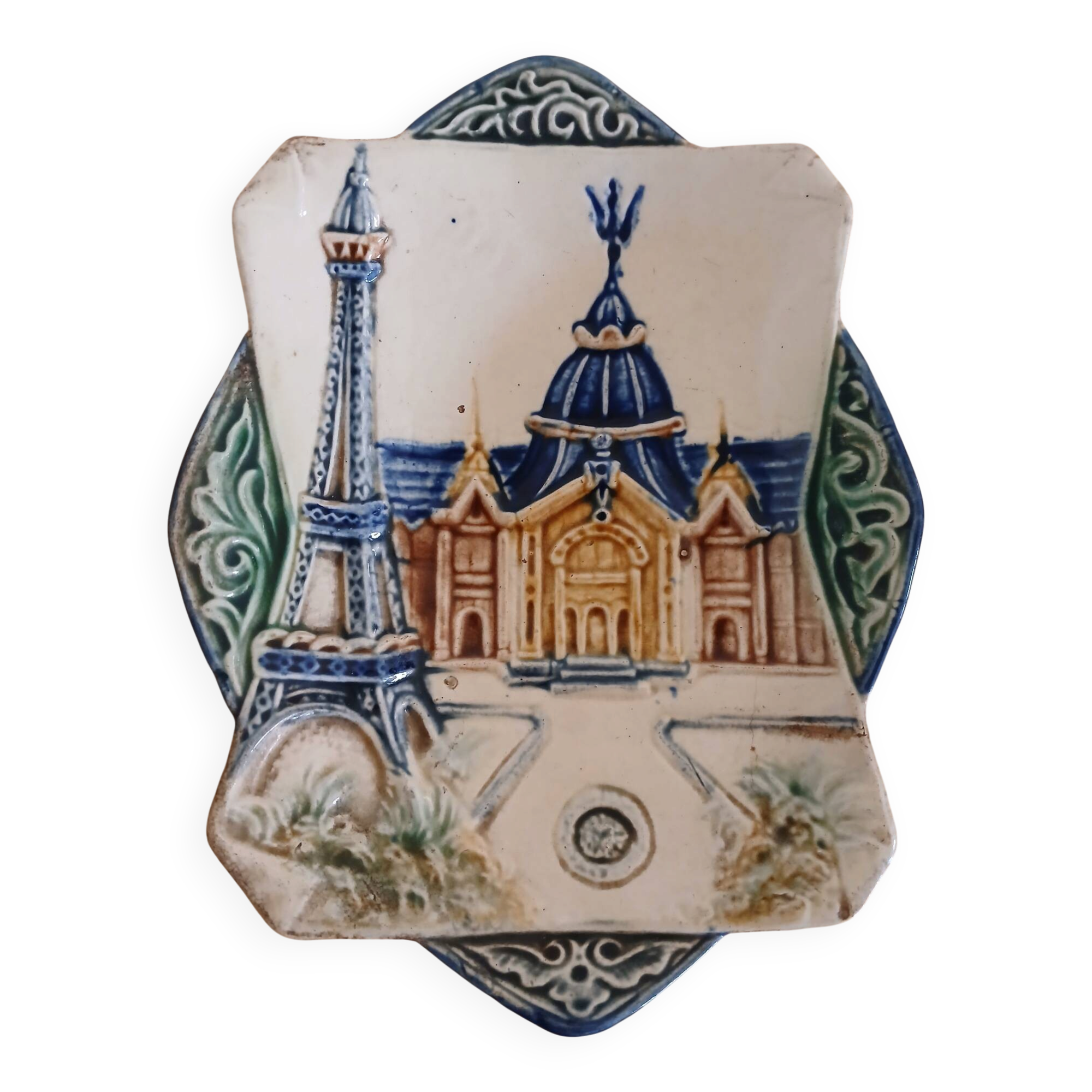 Plat en barbotine du XIXÈME Siècle