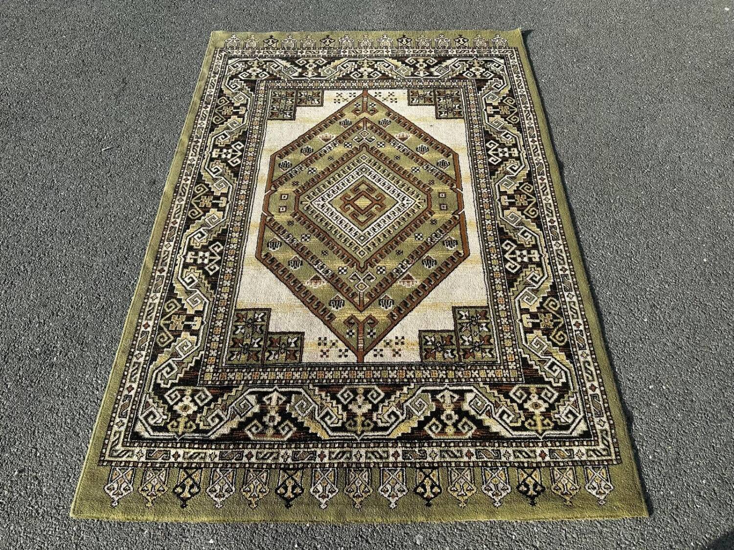 Oriental rug