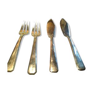 service à poissons