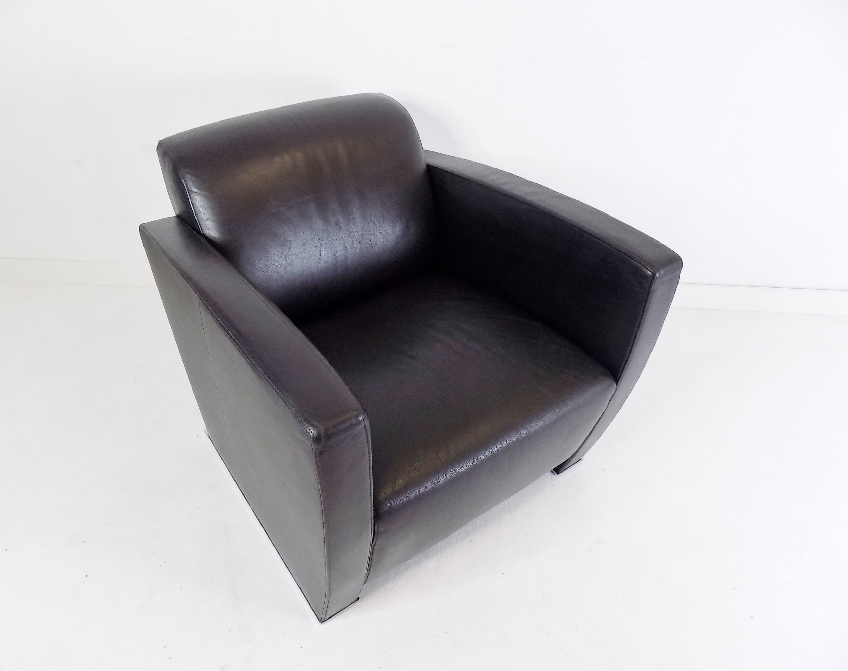 De Sede DS 420 leather armchair by Jean-Pierre Dovat