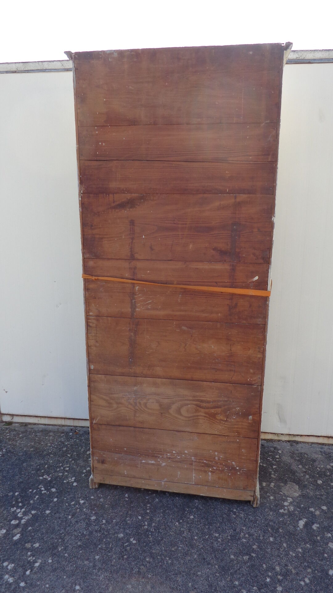 2-door wooden cloakroom
