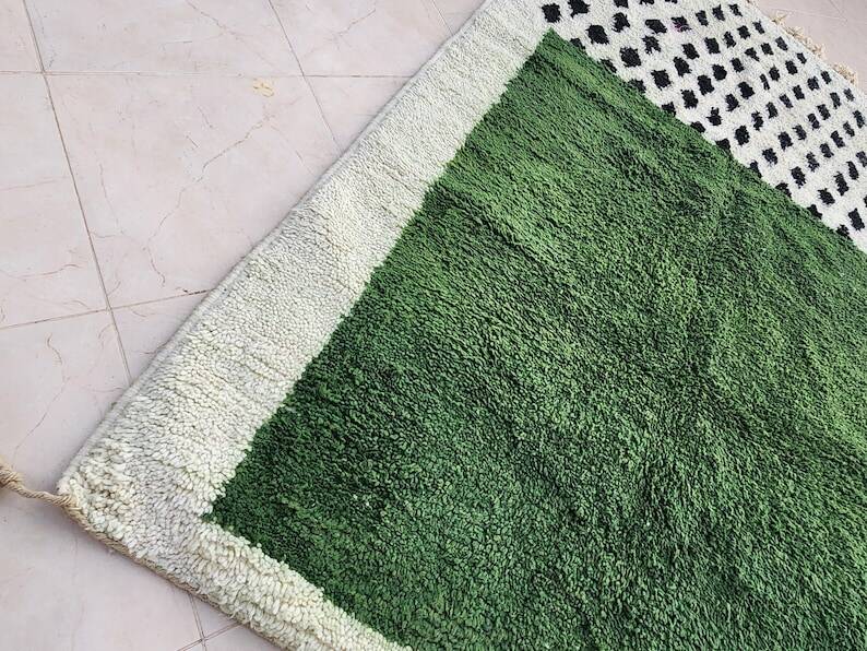 Handmade Berber rug 200cm x 300cm