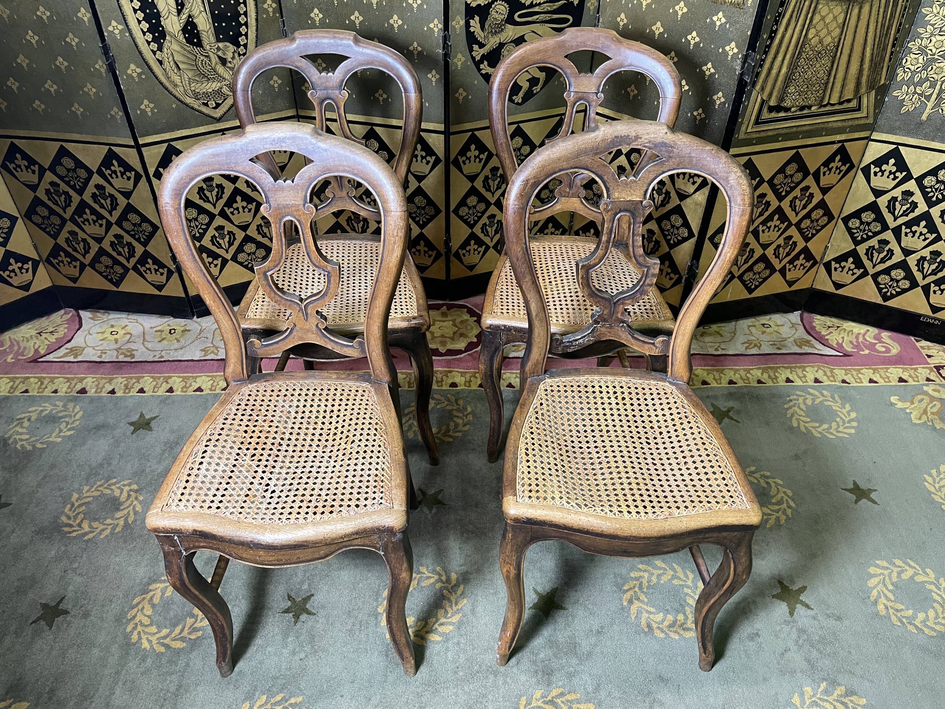 Suite of 4 Louis Philippe chairs in canning