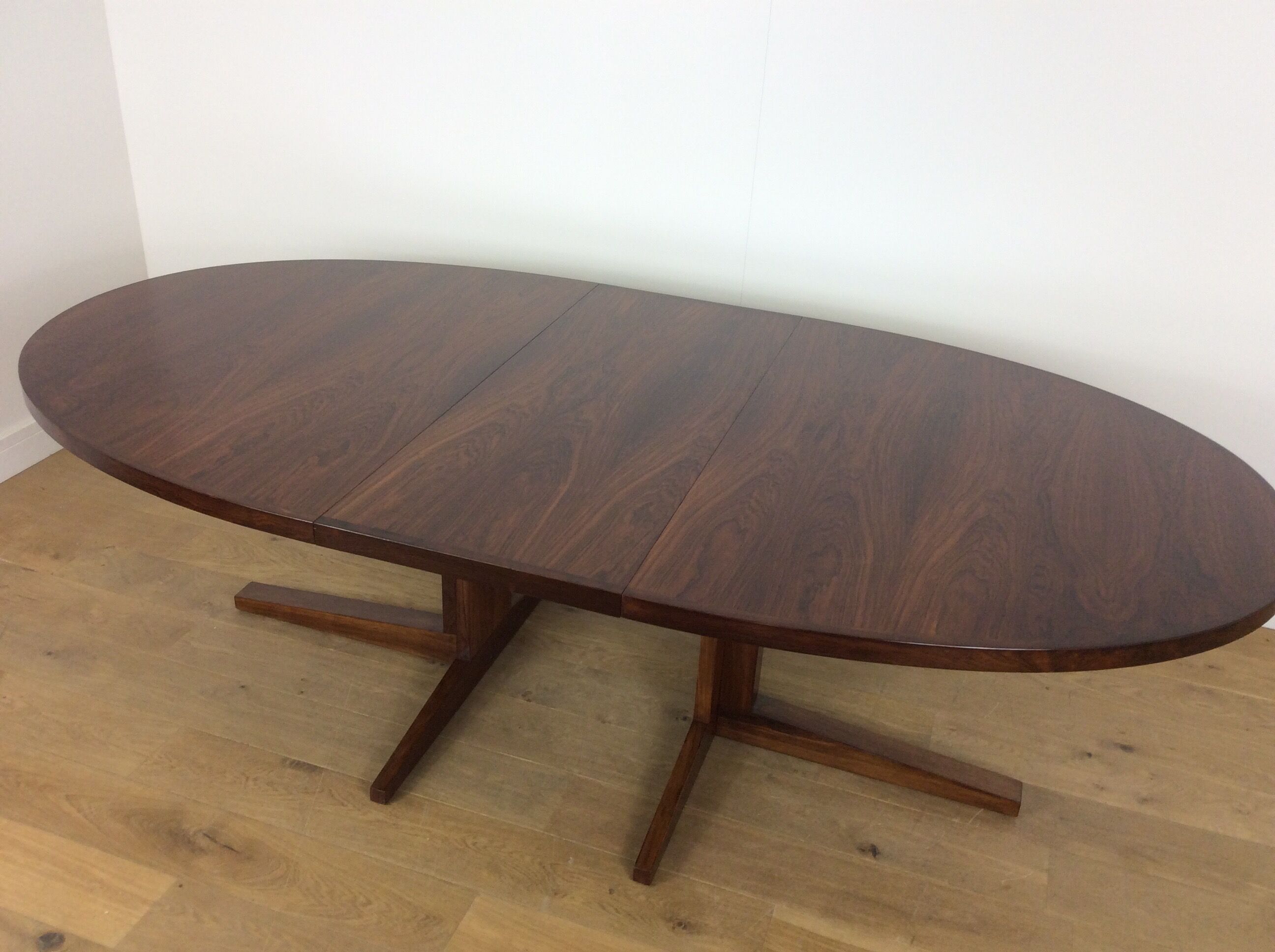 Mid century rosewood extendable dining table by John Mortensen