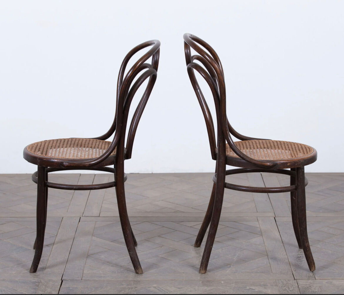 Suite de 6 chaises de bistrot par Josef Hofmann en cannage