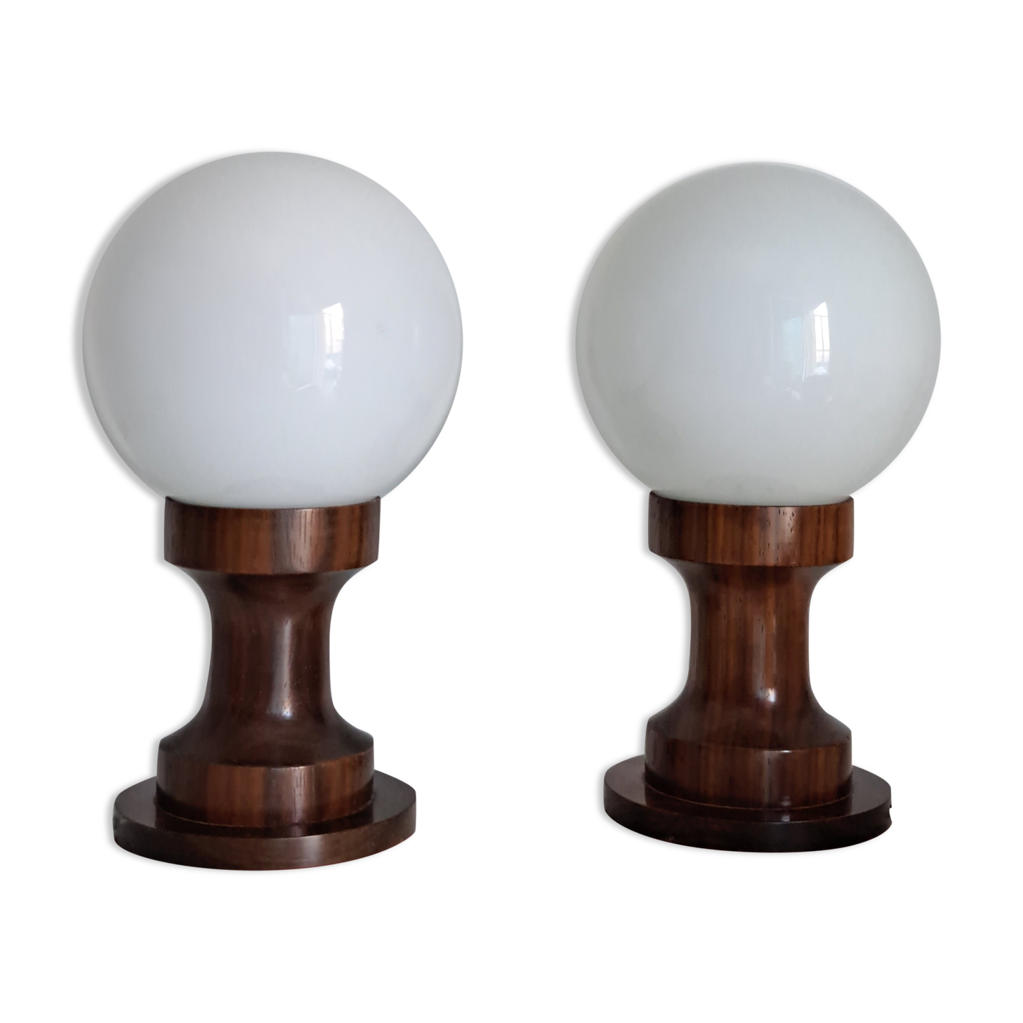 Pair of vintage bedside lamps
