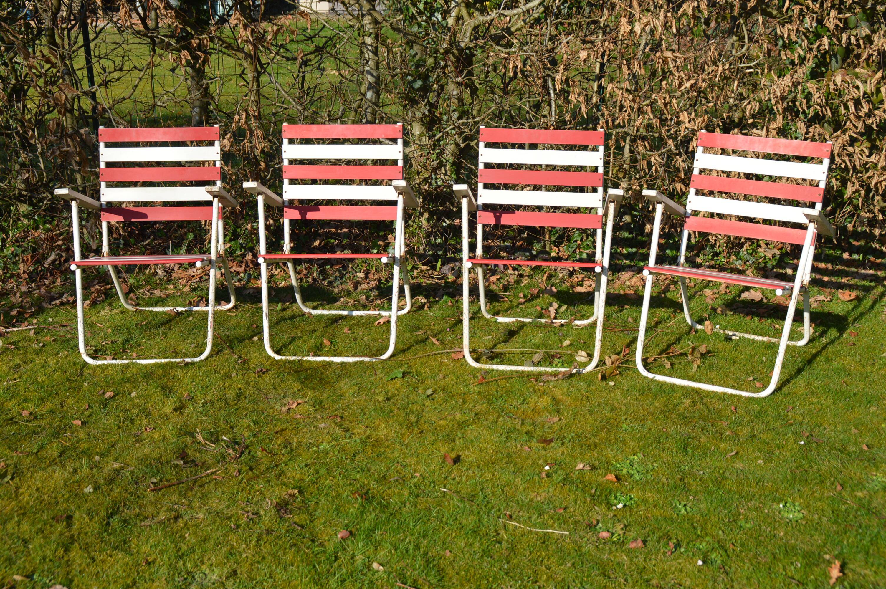 4 Rénolux garden chairs