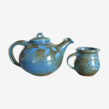 Vernified and flamed sandstone teapot, and its milk pot