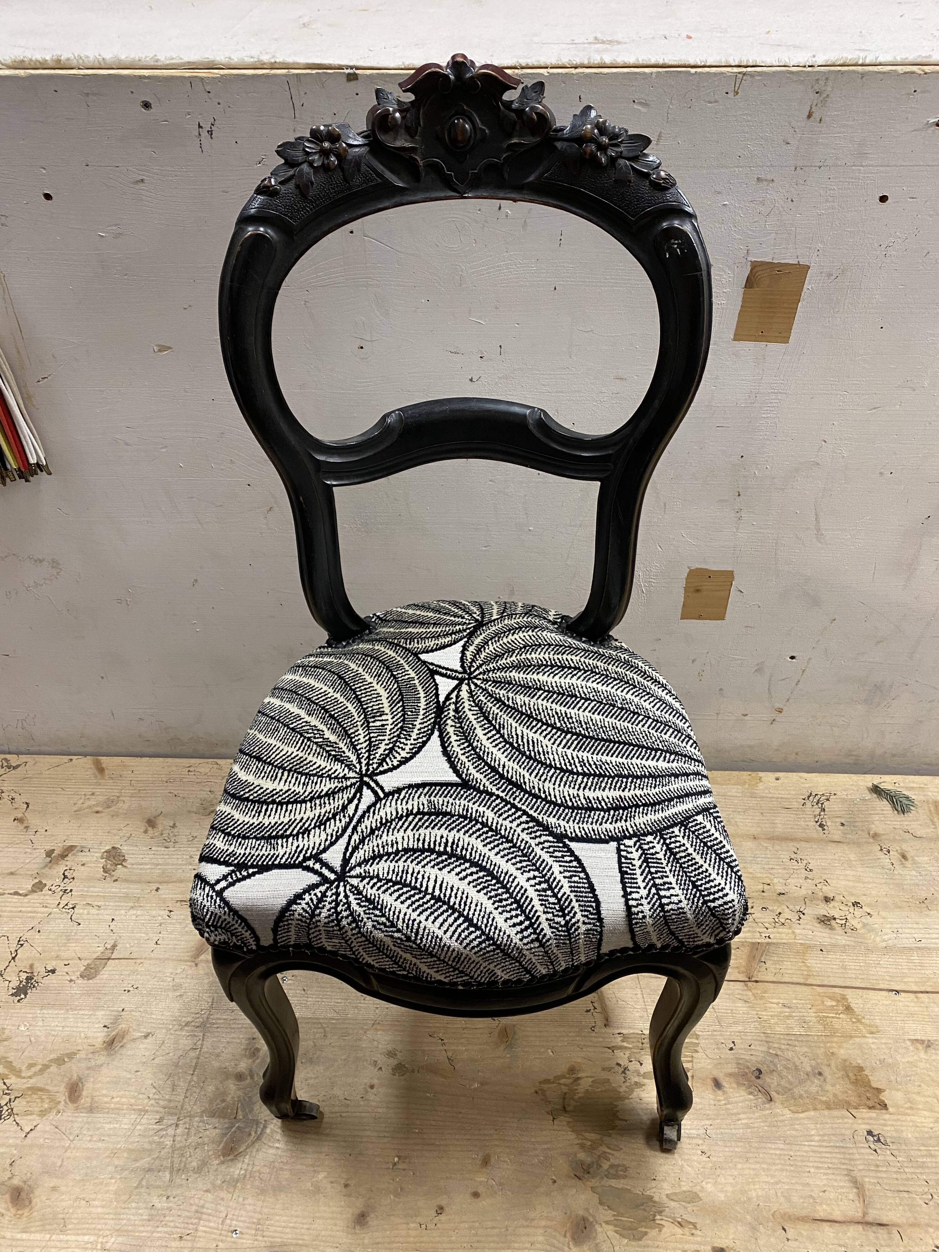 Napoleon III chair