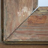 Gilded wooden and stucco frame