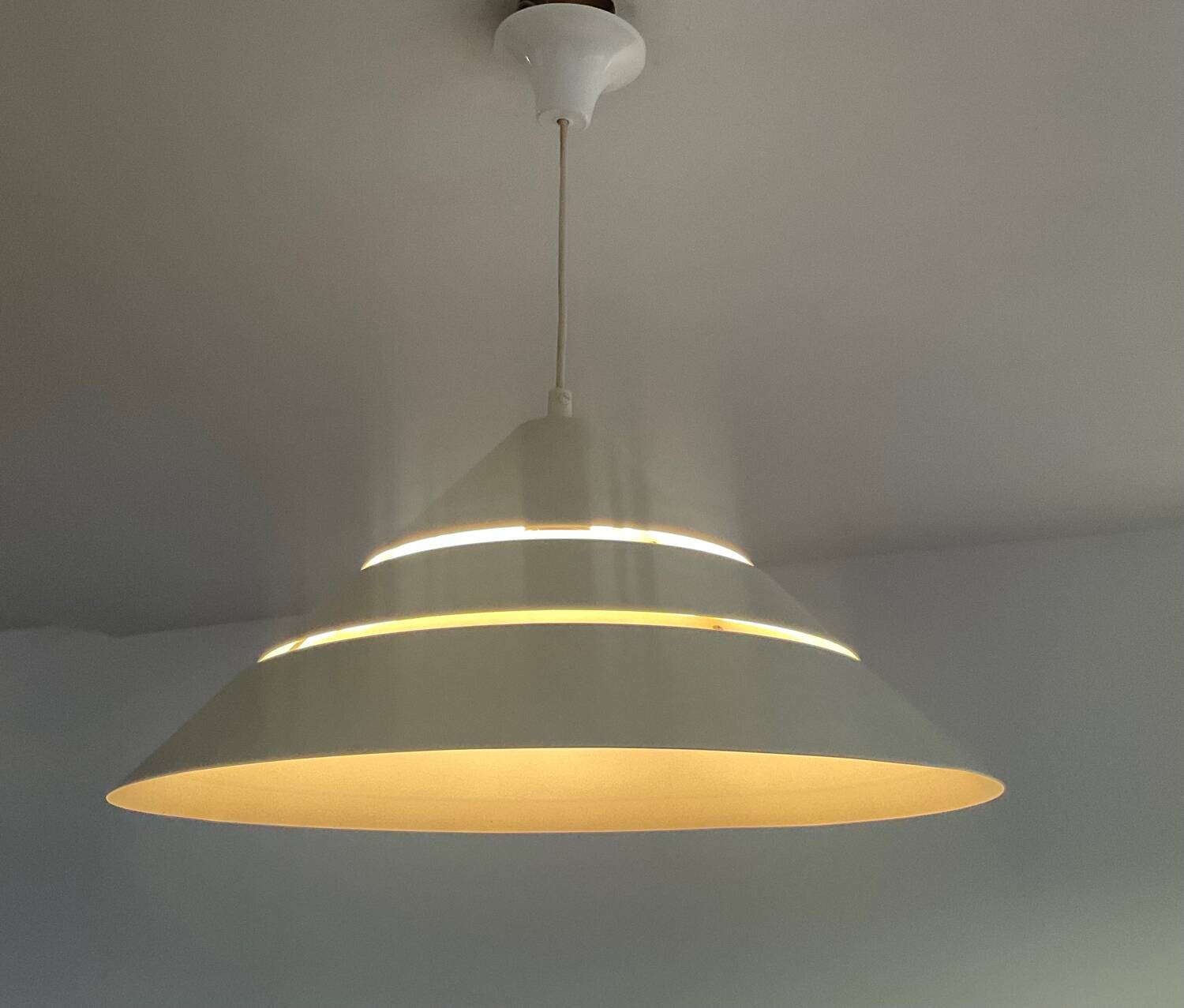 Suspension scandinave par Hans Agne Jakobsson