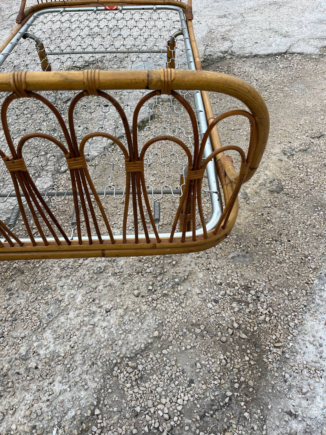 Ondaflex bamboo and rattan daybed 1960