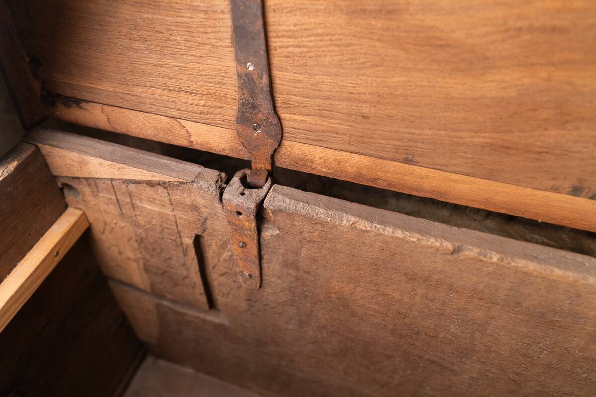 Antique Carved Solid Oak Chest – 2nd Half of the 18th Century