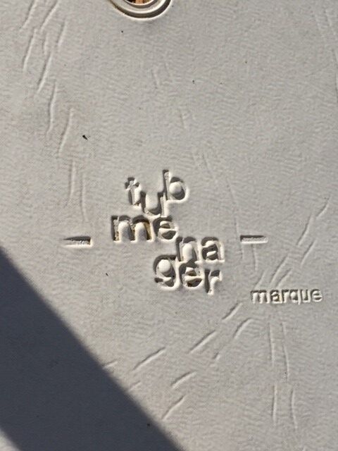 White tulip chair tub menager