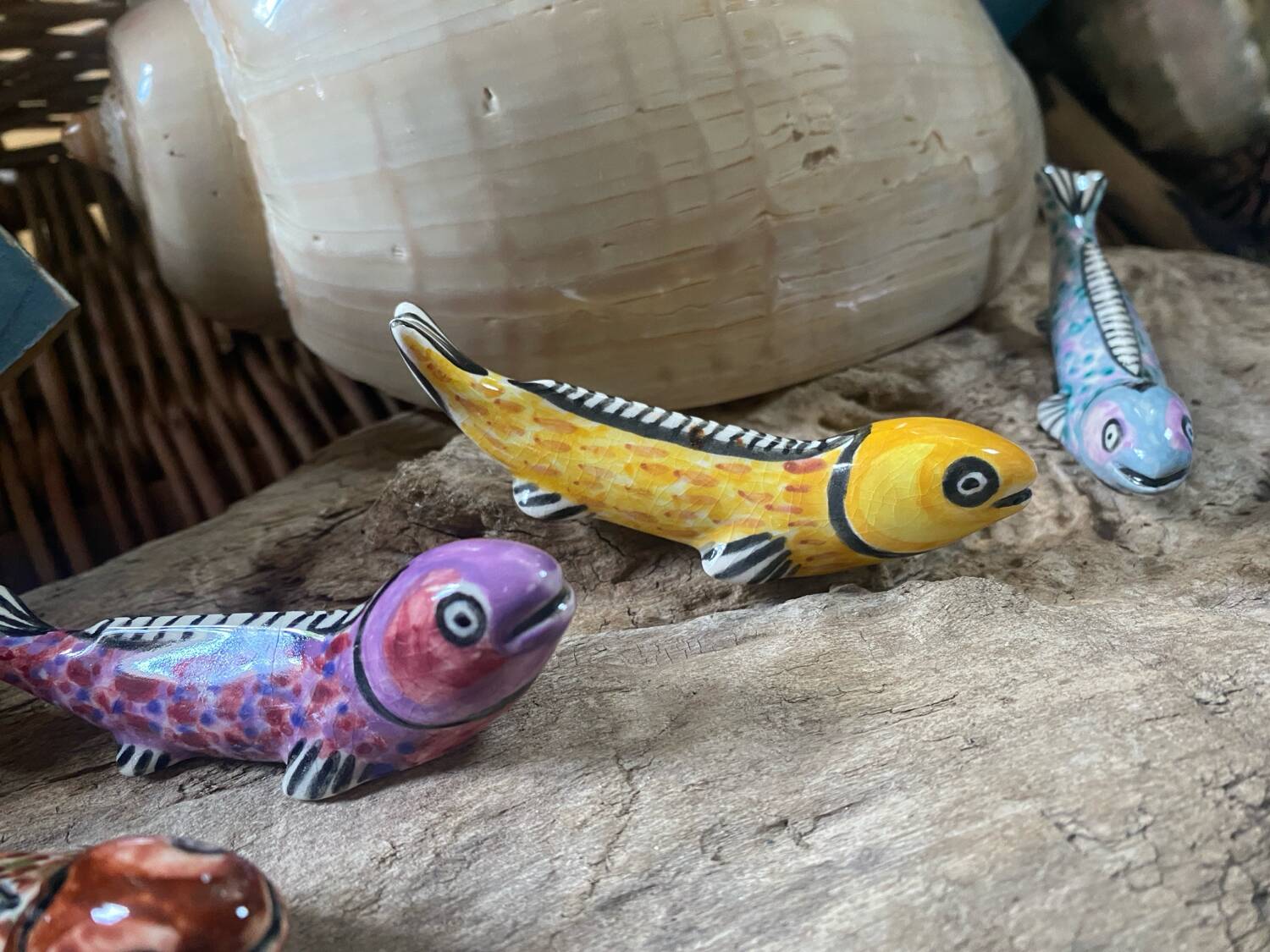 Set of 6 enameled stoneware fish knife rests