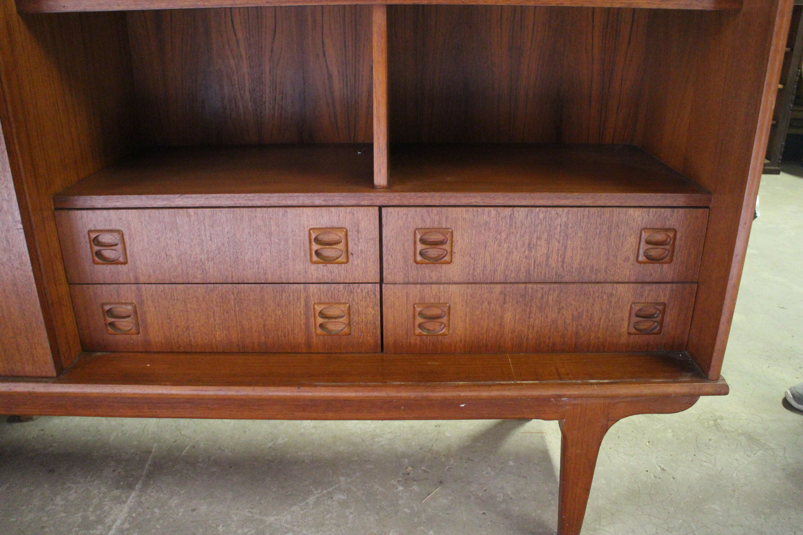 Meuble bar scandinave en teck