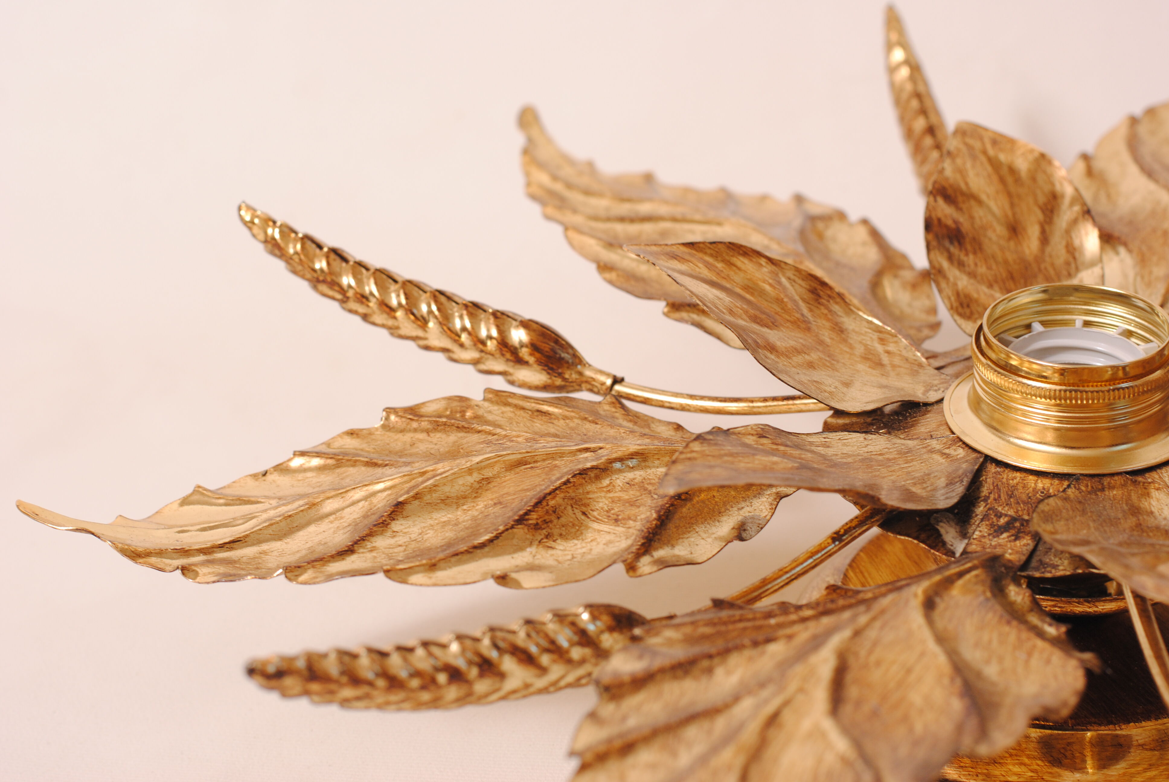 Ceiling lamp flower golden leaves