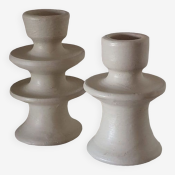 Set of two candlesticks in white tadelakt