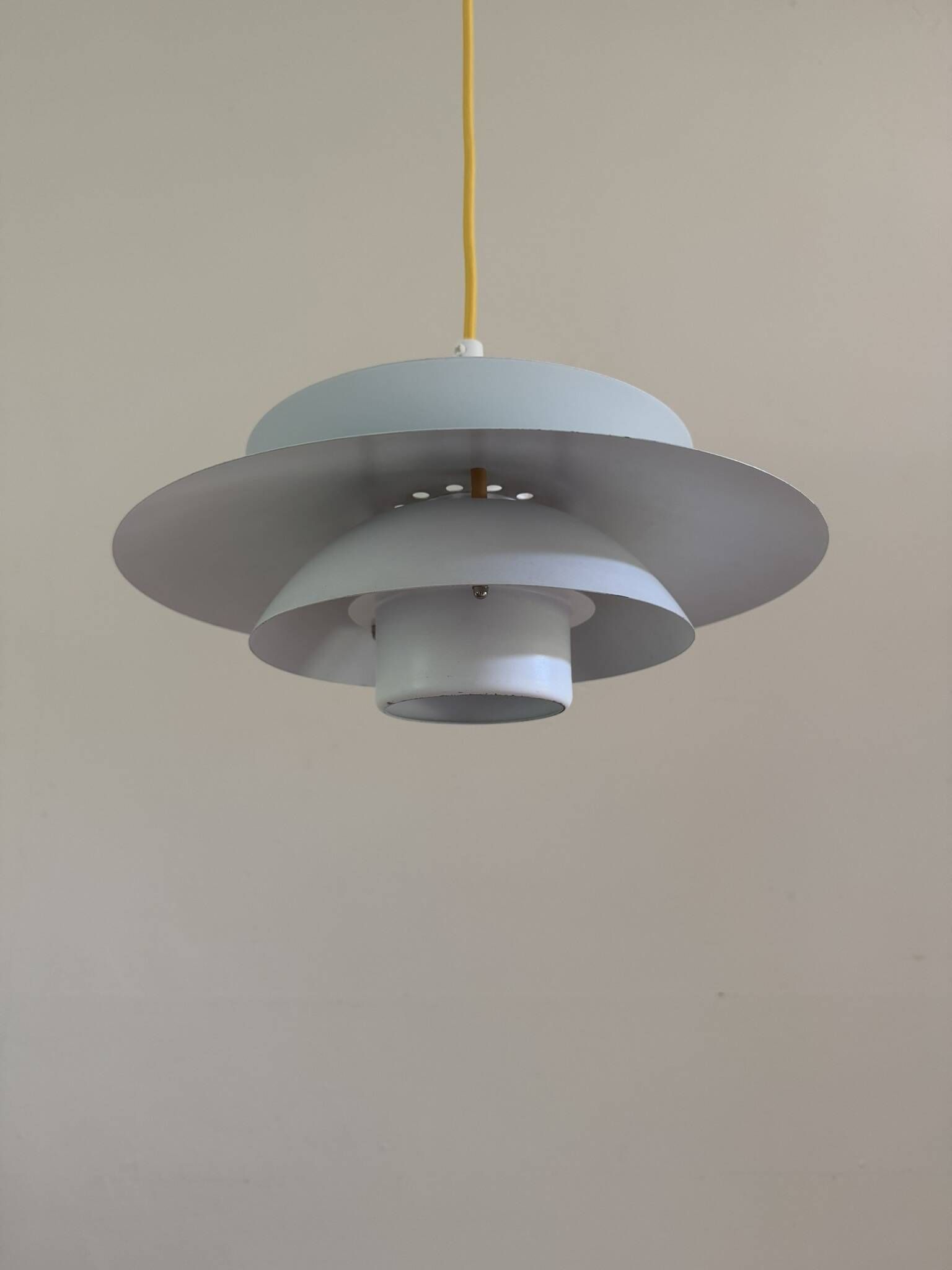 Vintage Form Light pendant - Danish design lamp