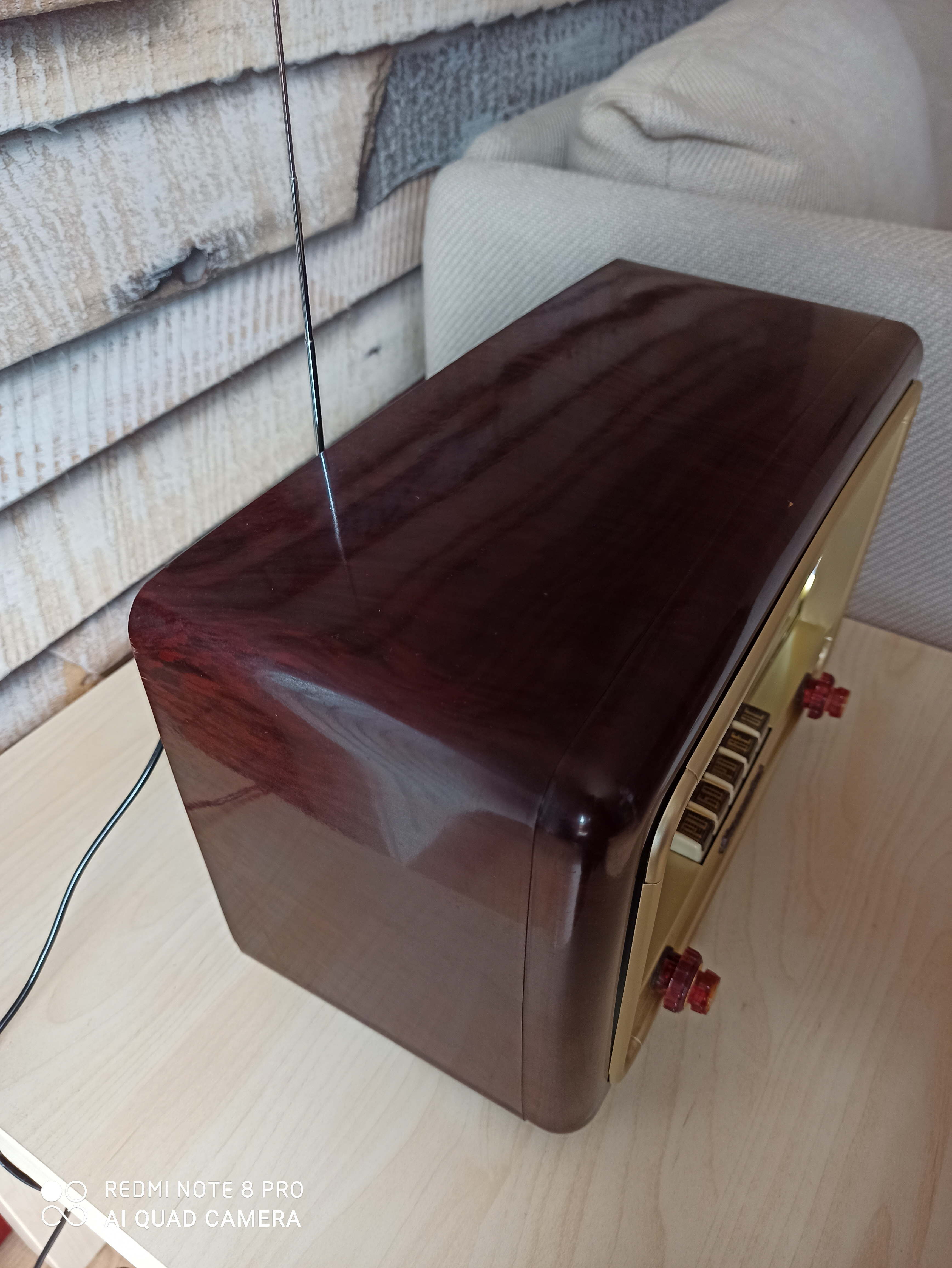 Ducastel radio station - Favorite model (1957) - Bluetooth compatible