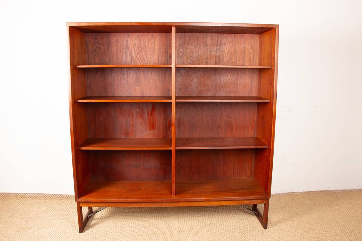Large Scandinavian teak shelving unit with 6 adjustable shelves by Borge Mogensen