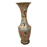 Grand vase en laiton et émail cloisonné