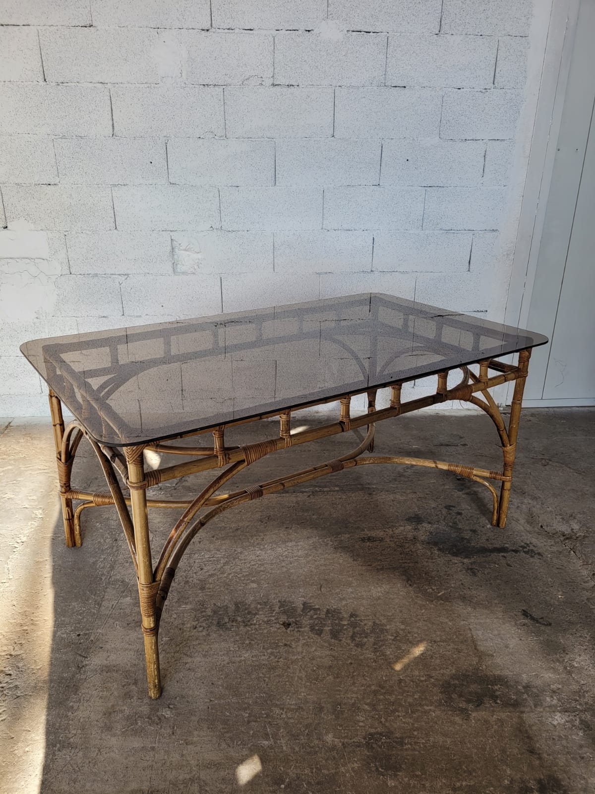 Table Dal Vera en bambou et rotin, design italien 1970