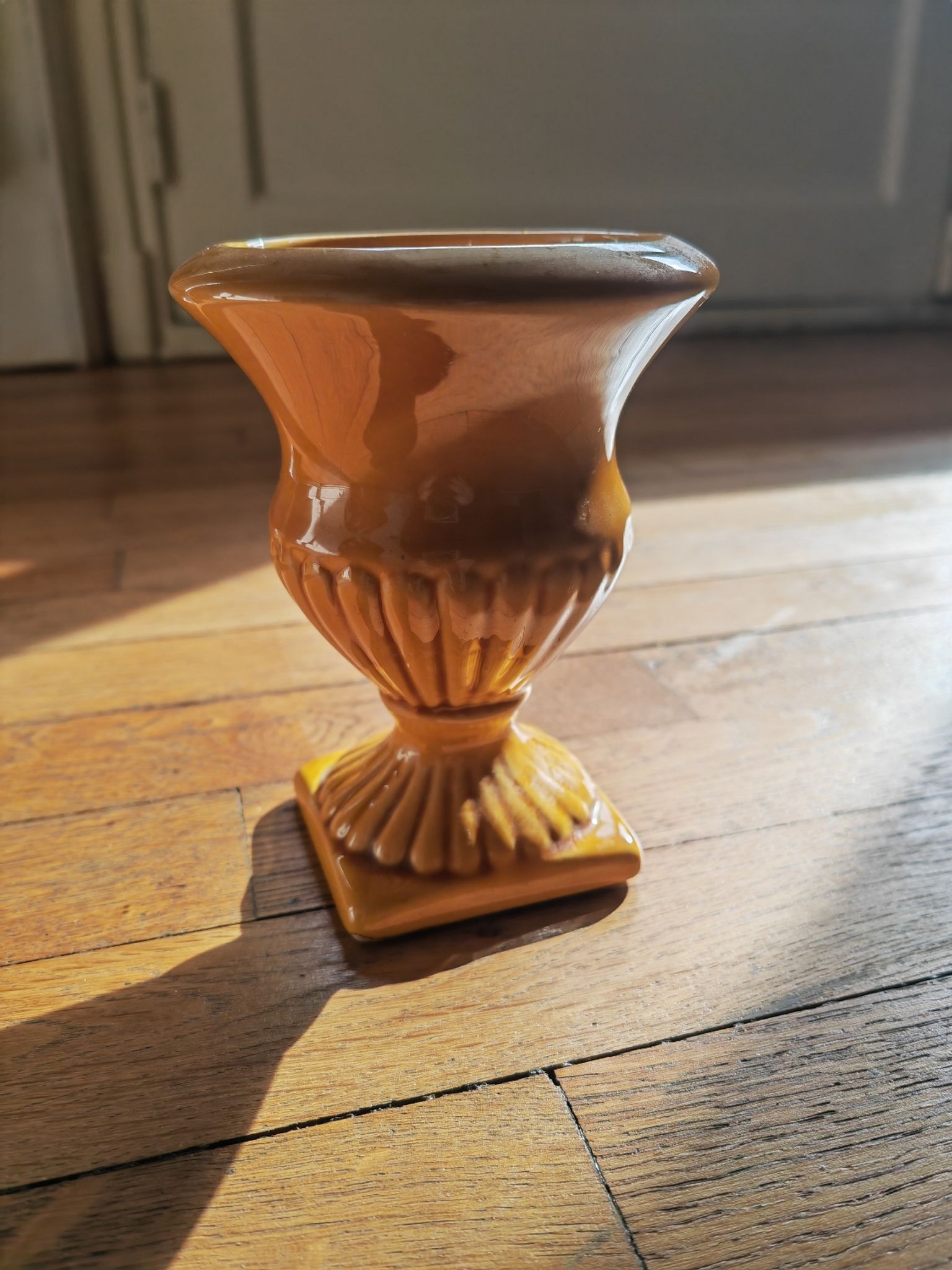 Vase medicis jaune moutarde
