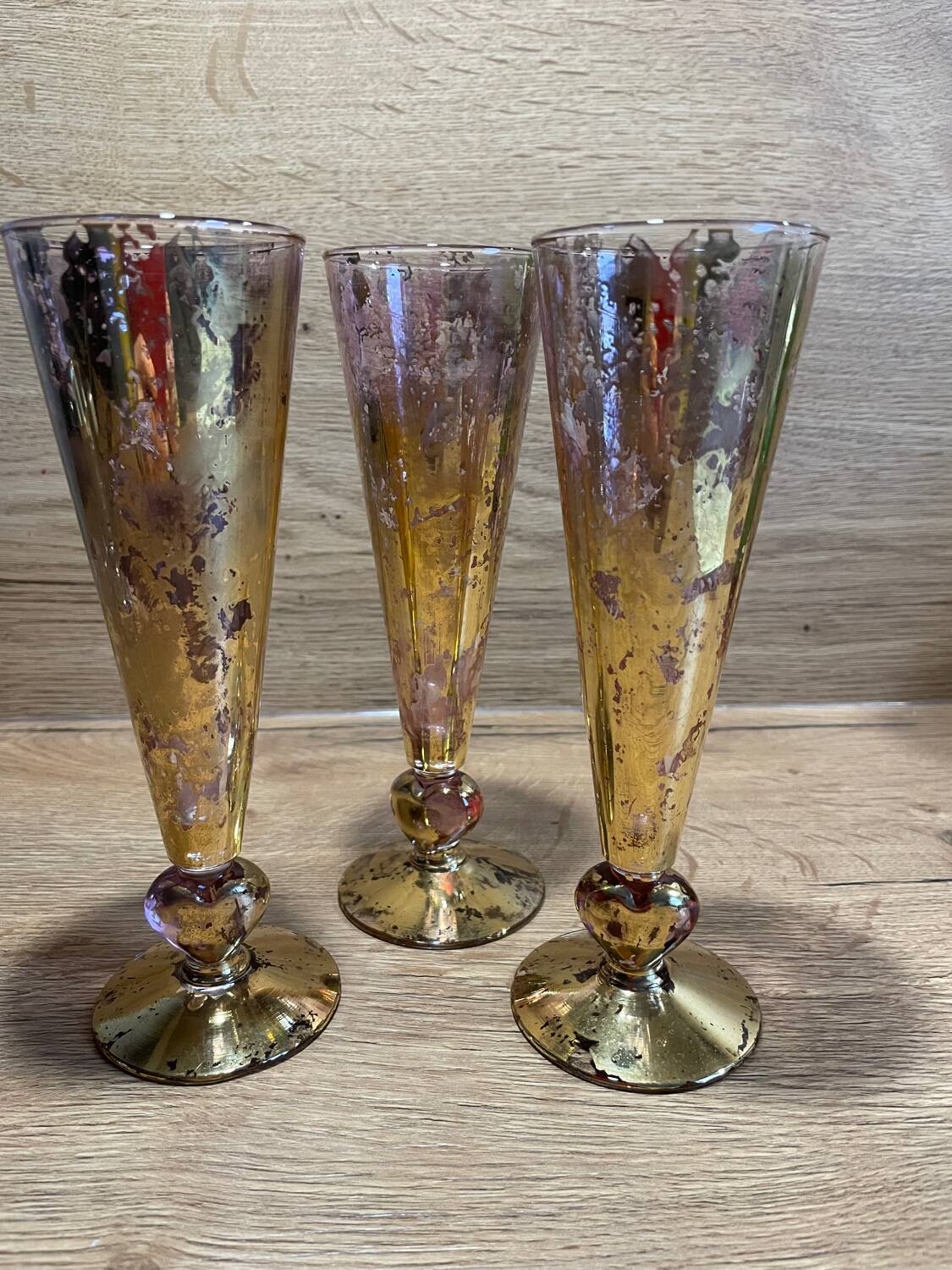 3 Champagne flutes