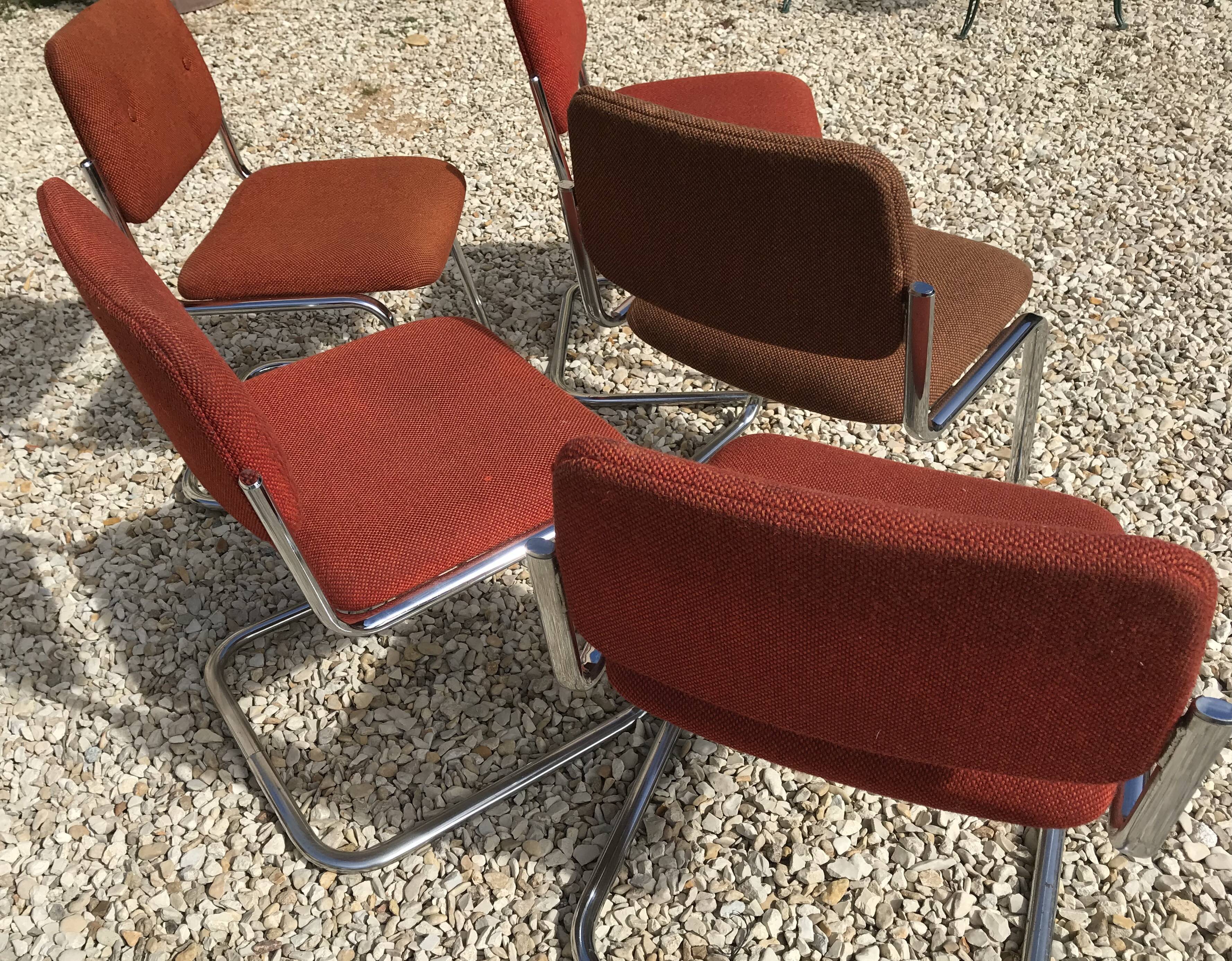 Lot of 5 chairs 1970