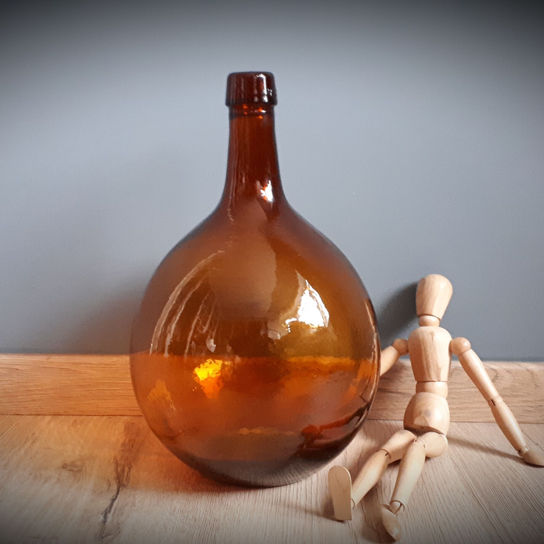 Authentic demijohn 5 L Brown