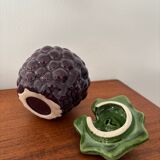 Small jam pot in blackcurrant grape slipware – Antique ceramic