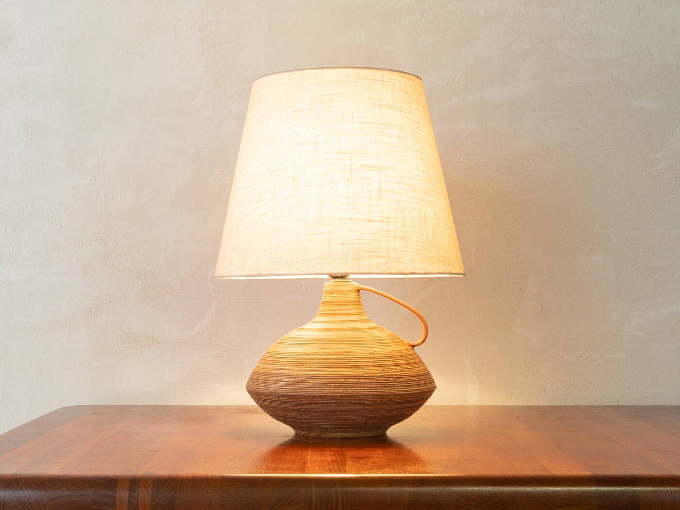 Lampe de table en céramique des années 1960